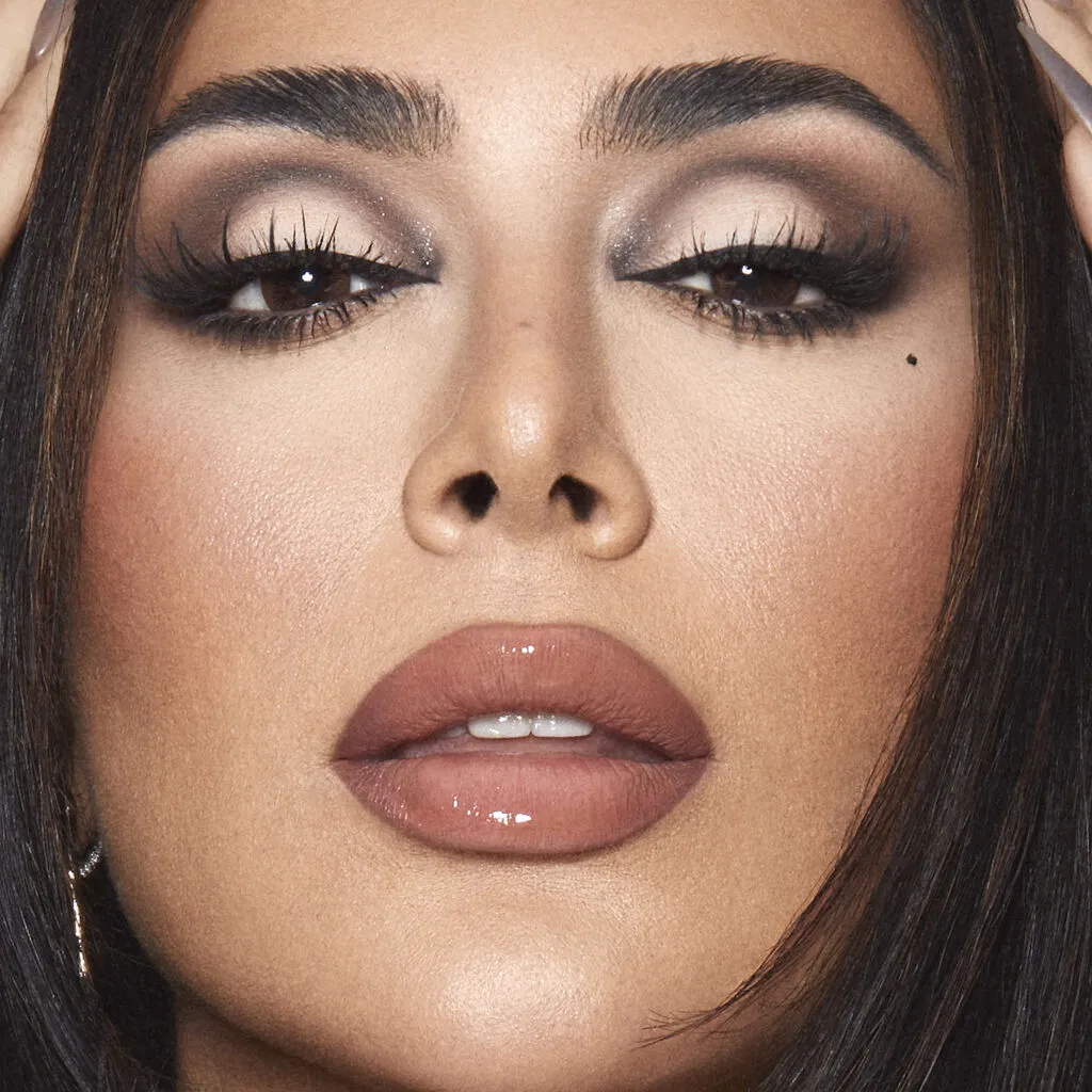 Huda Beauty Creamy Obsessions Eyeshadow Palette