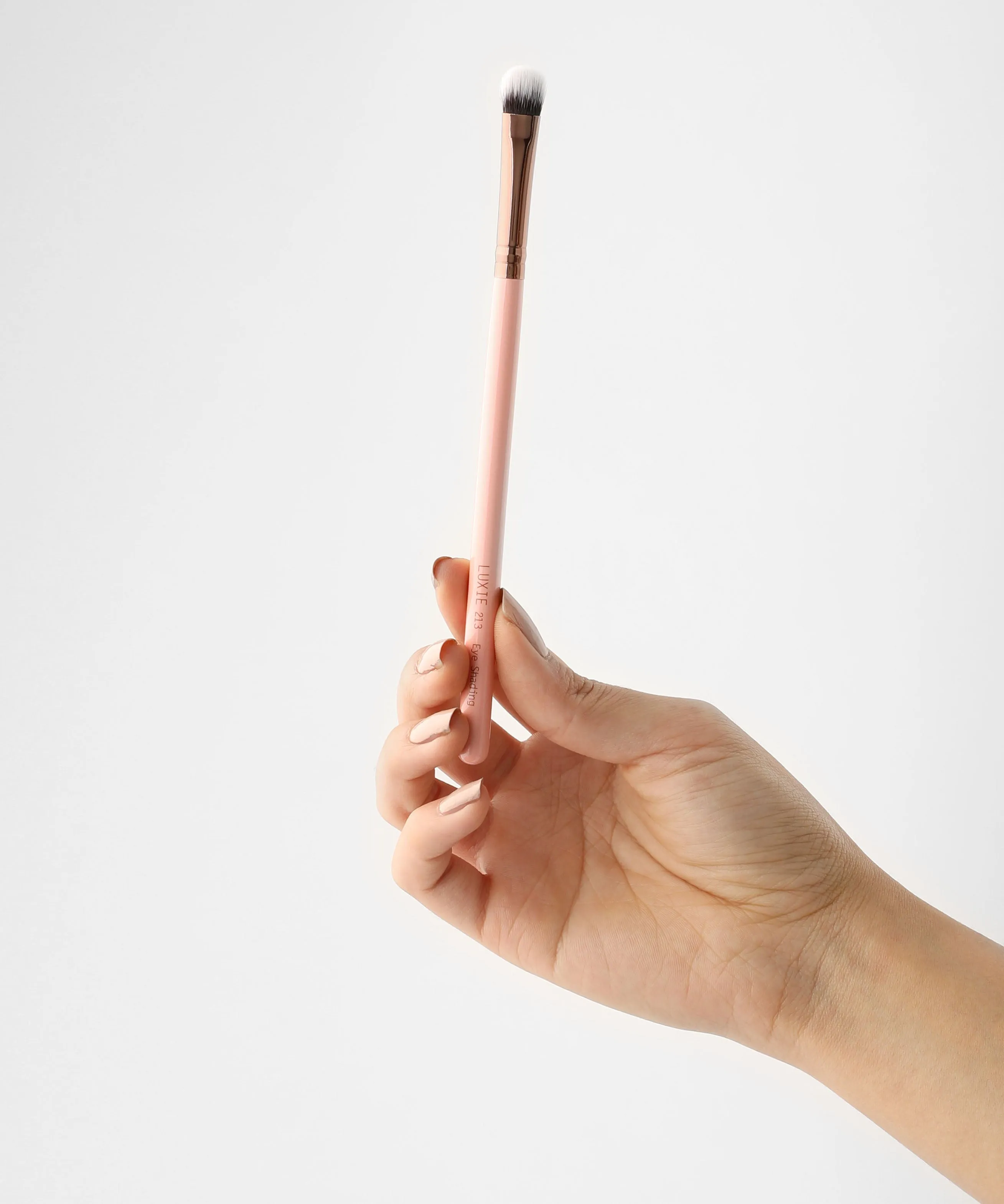 LUXIE 213 Eye Shading Brush - Rose Gold