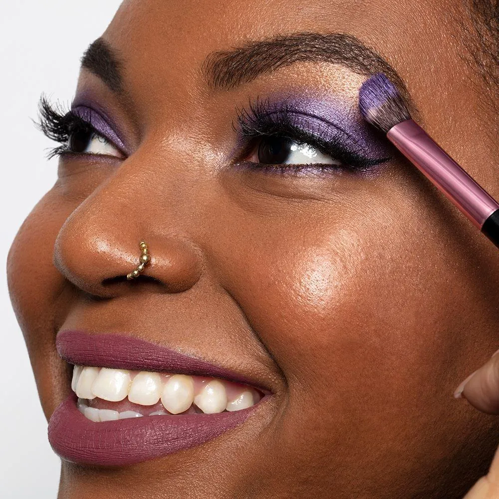 Magic Dance Metallic Eyeshadow