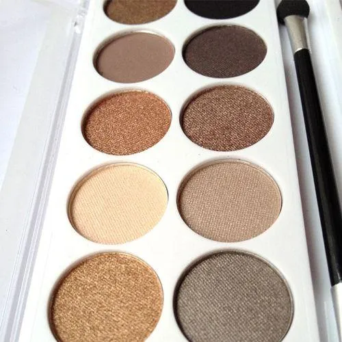 MUA Eyeshadow 12 Shade Palette