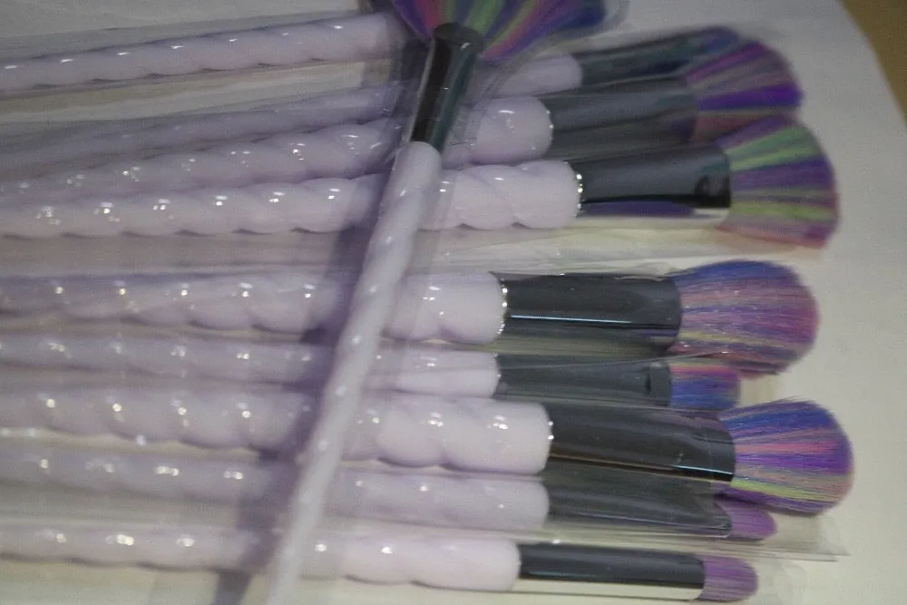 Professional 10PCS Spiral White Handle Makeup Brushes