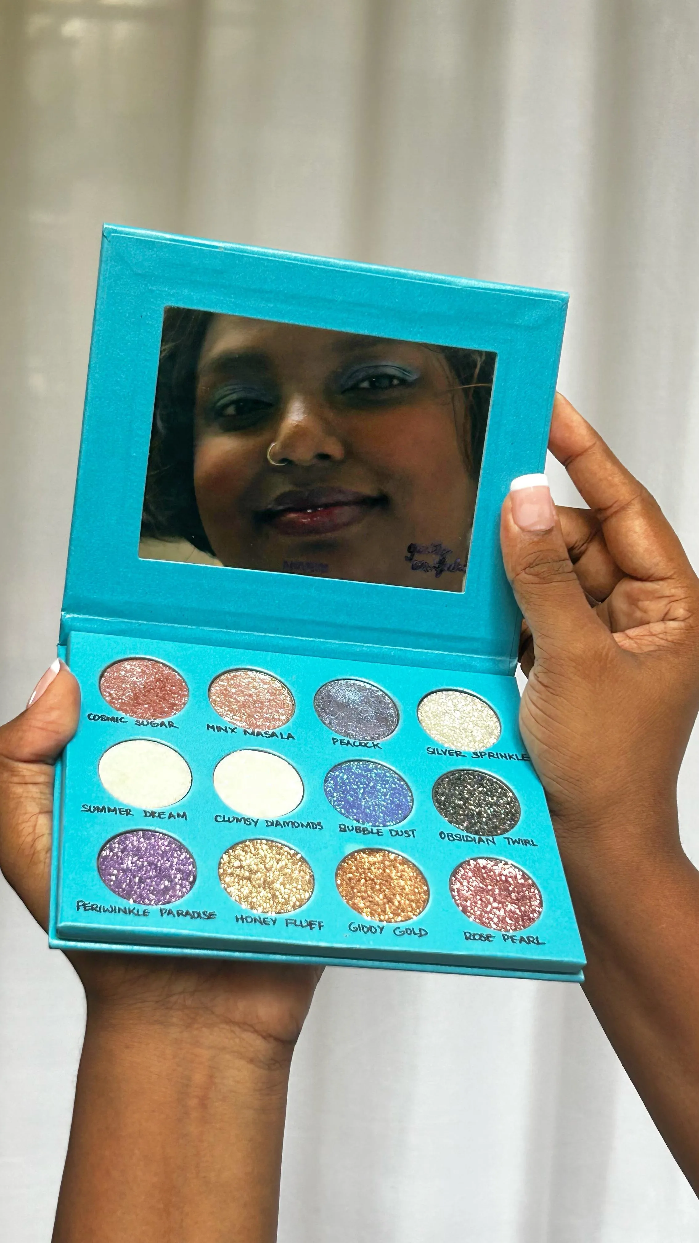 Starglaze - High Shine Glitter Eyeshadow - 12 Sparkly Shades