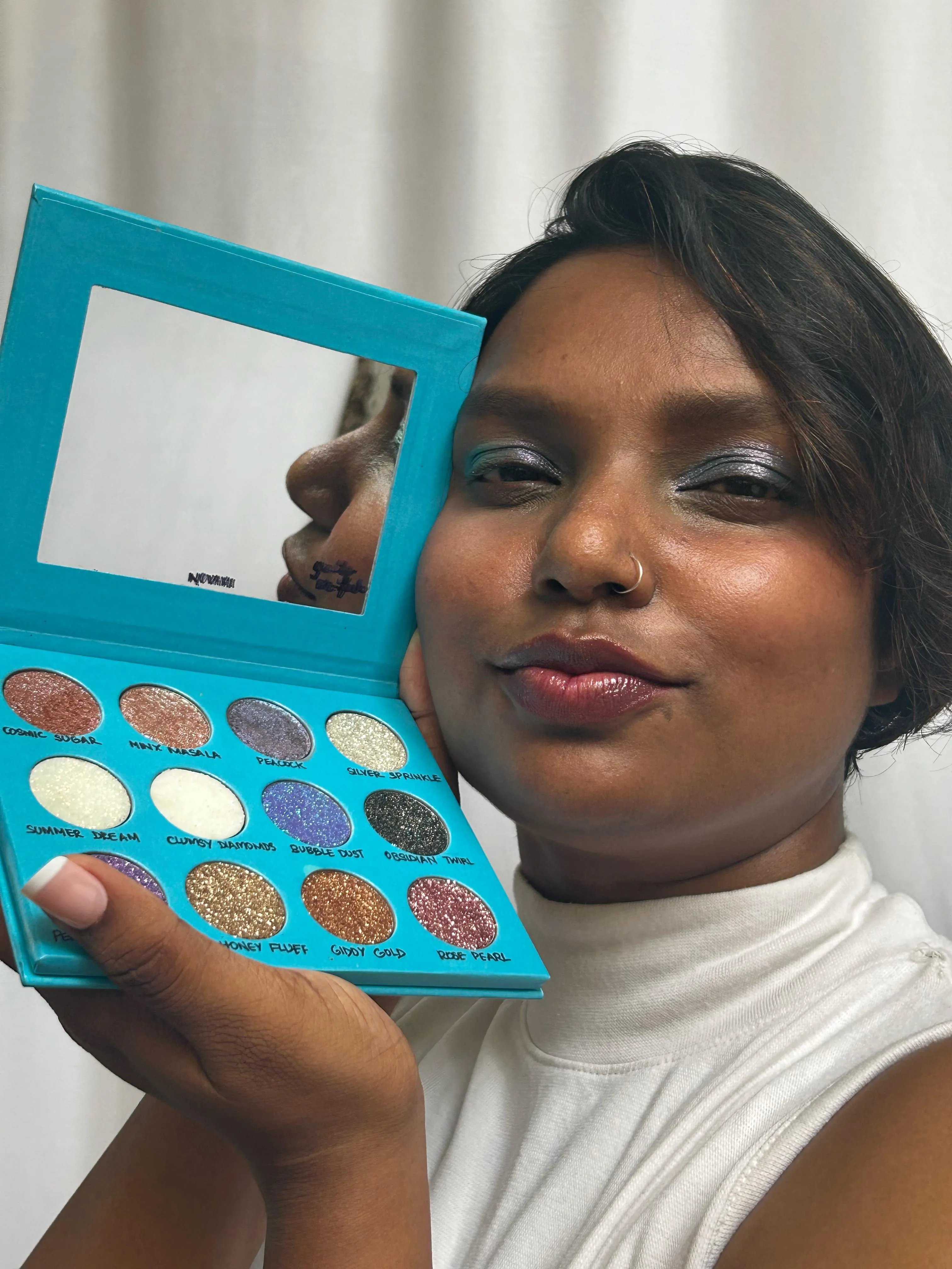 Starglaze - High Shine Glitter Eyeshadow - 12 Sparkly Shades